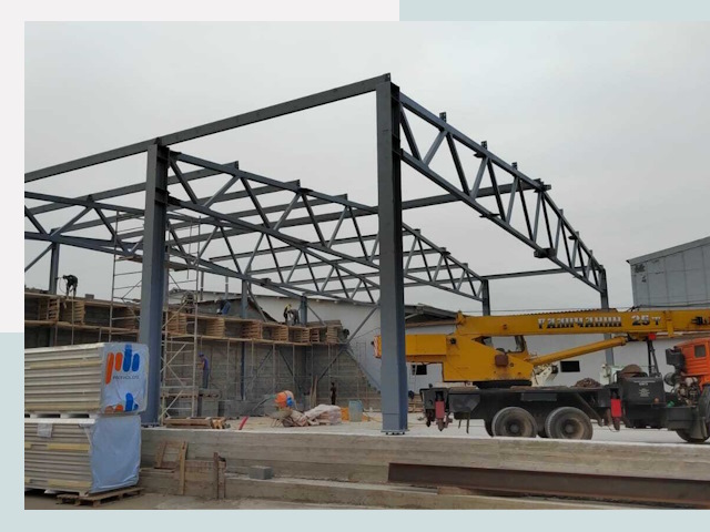 Строительство цехов в Краснокаменске