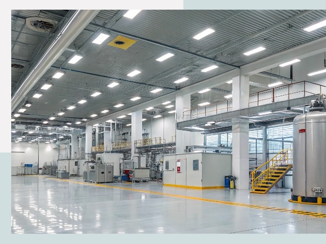 Освещение ангаров в Краснокаменске от 613 руб. - Эффективные решения